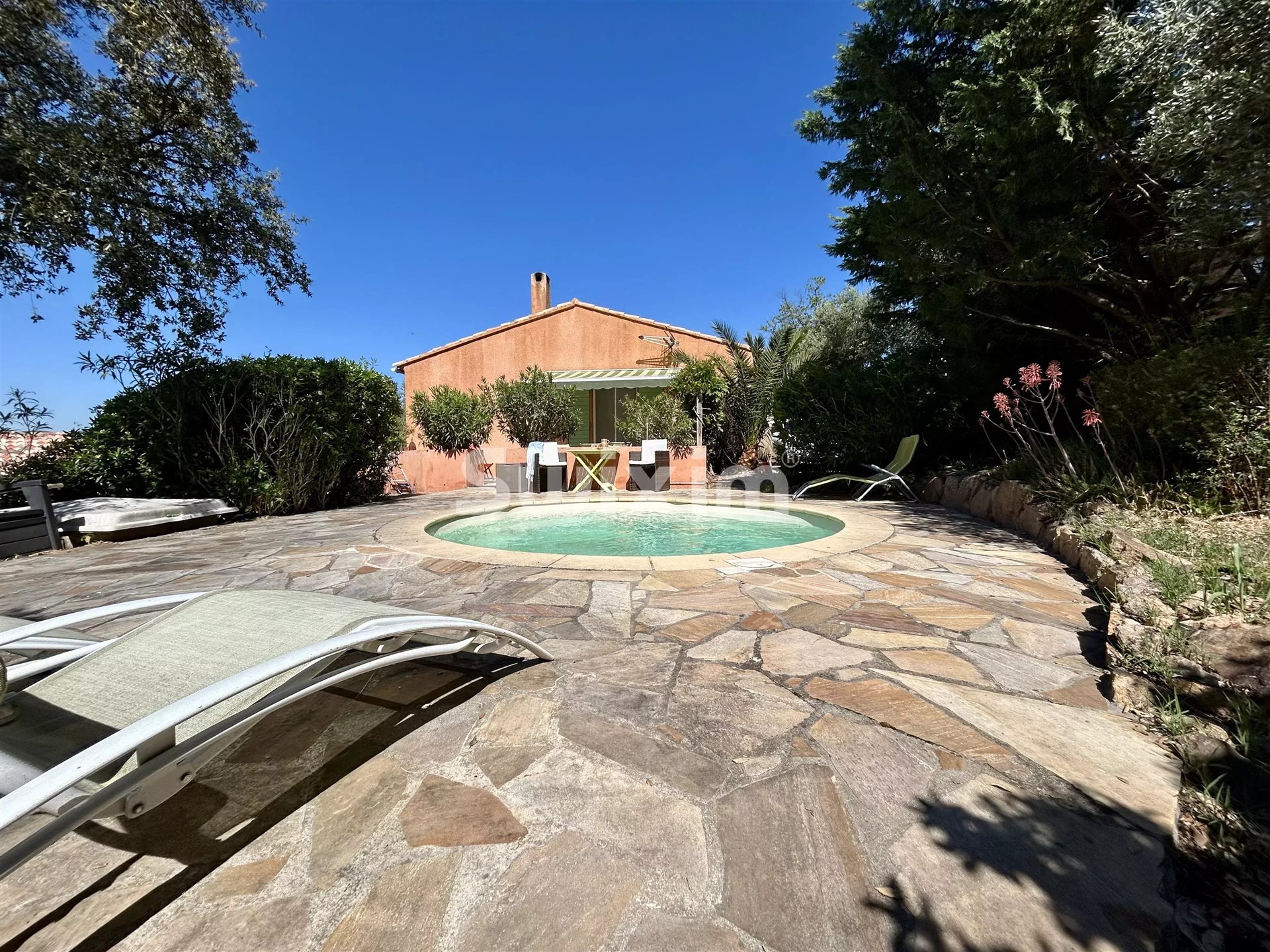 Maison à vendre, 99m², Vidauban