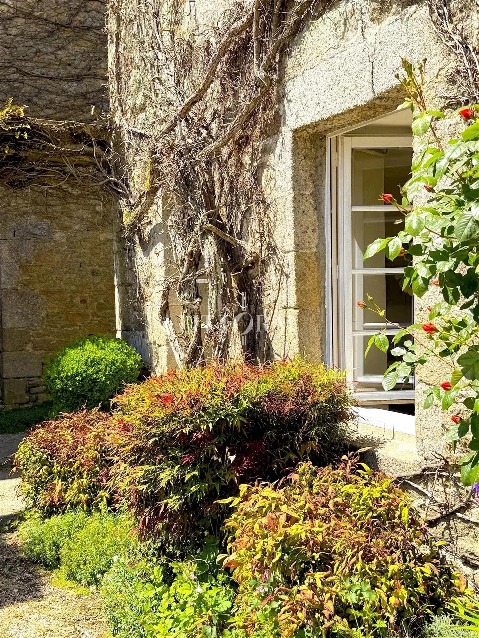 Maison à vendre, 260m², Quintin