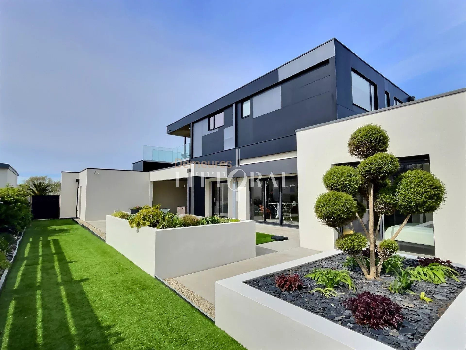 Maison à vendre, 192m², Trégastel
