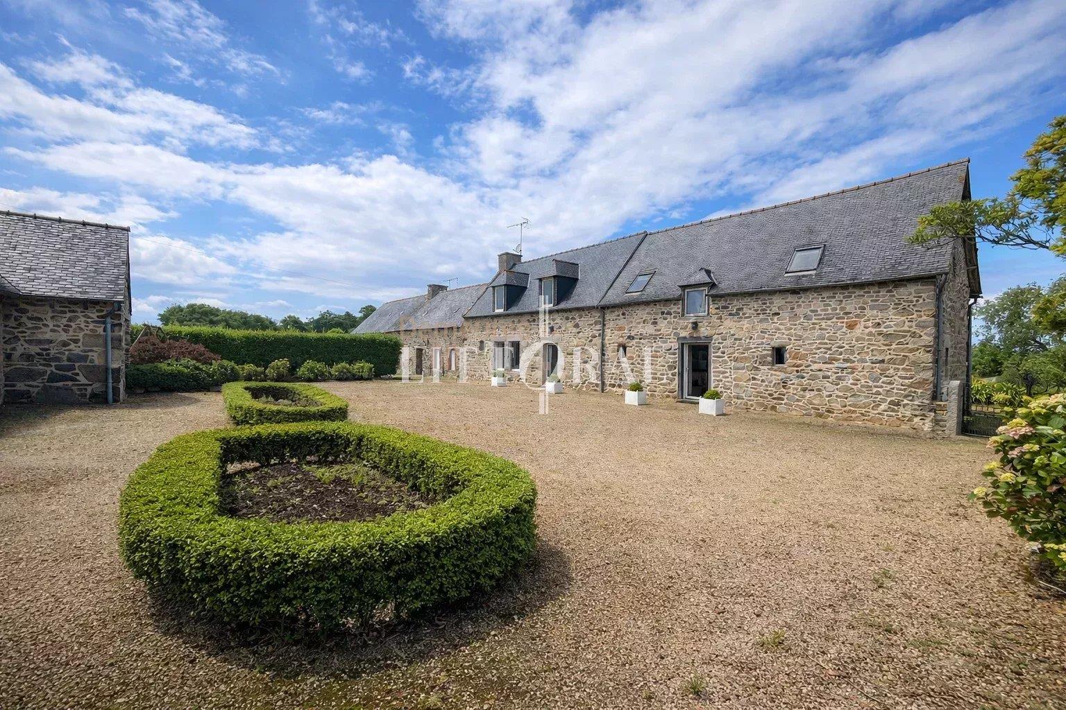 Maison à vendre, 158m², Plougrescant