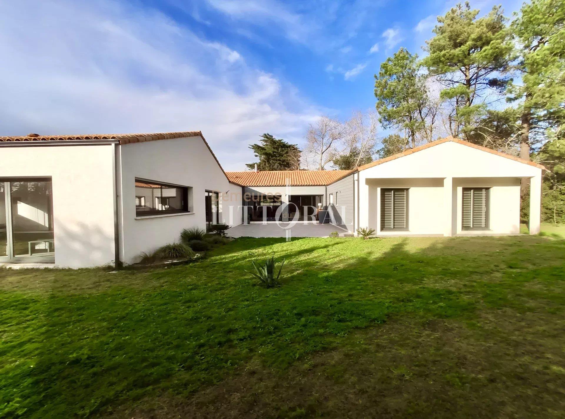 Maison à vendre, 221m², Saint-Jean-de-Monts