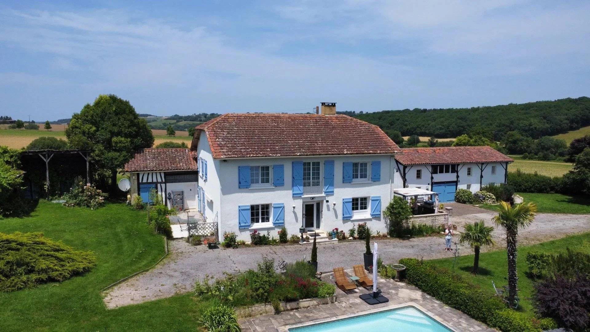 Maison à vendre, 325m², Vic-Fezensac