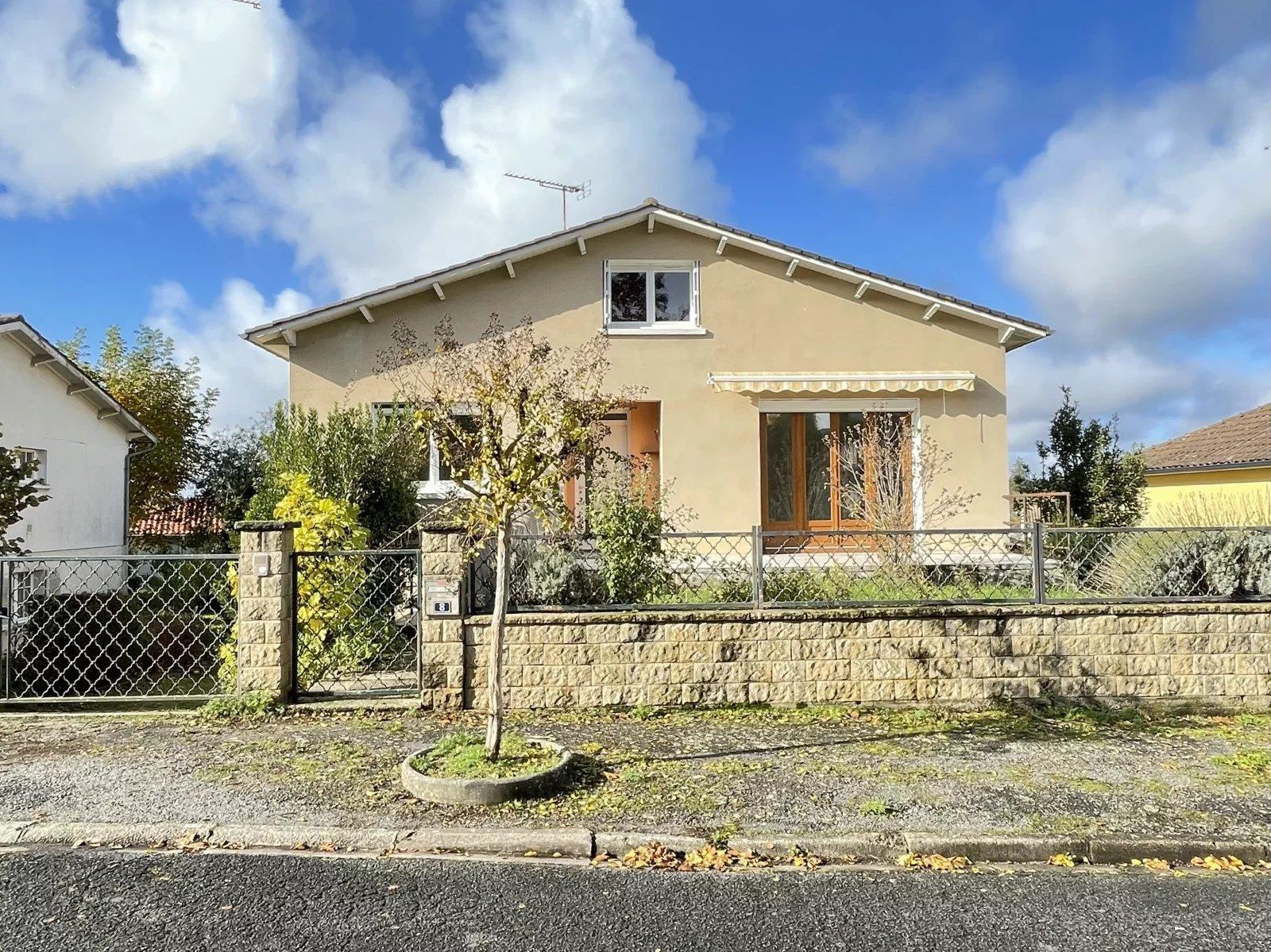 Maison à vendre, 133m², Confolens