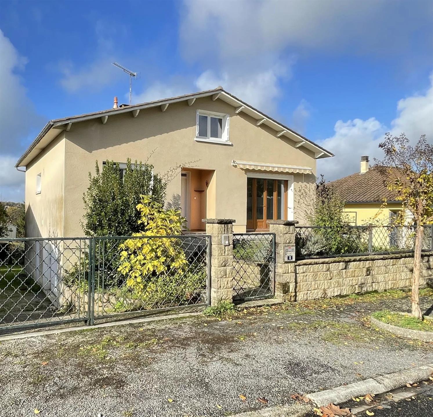 Maison à vendre, 133m², Confolens