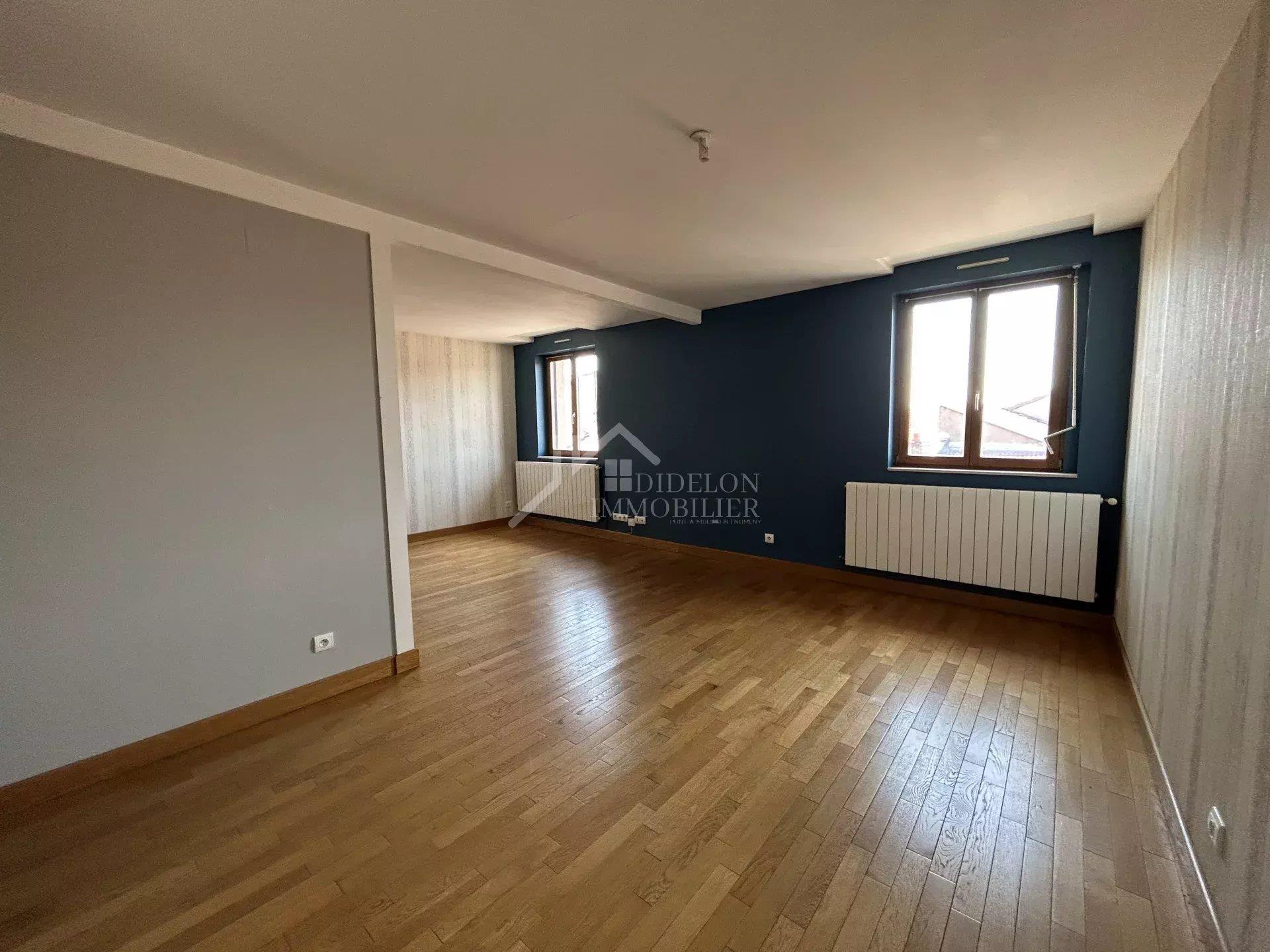 Appartement à vendre, 93m², Pont-à-Mousson
