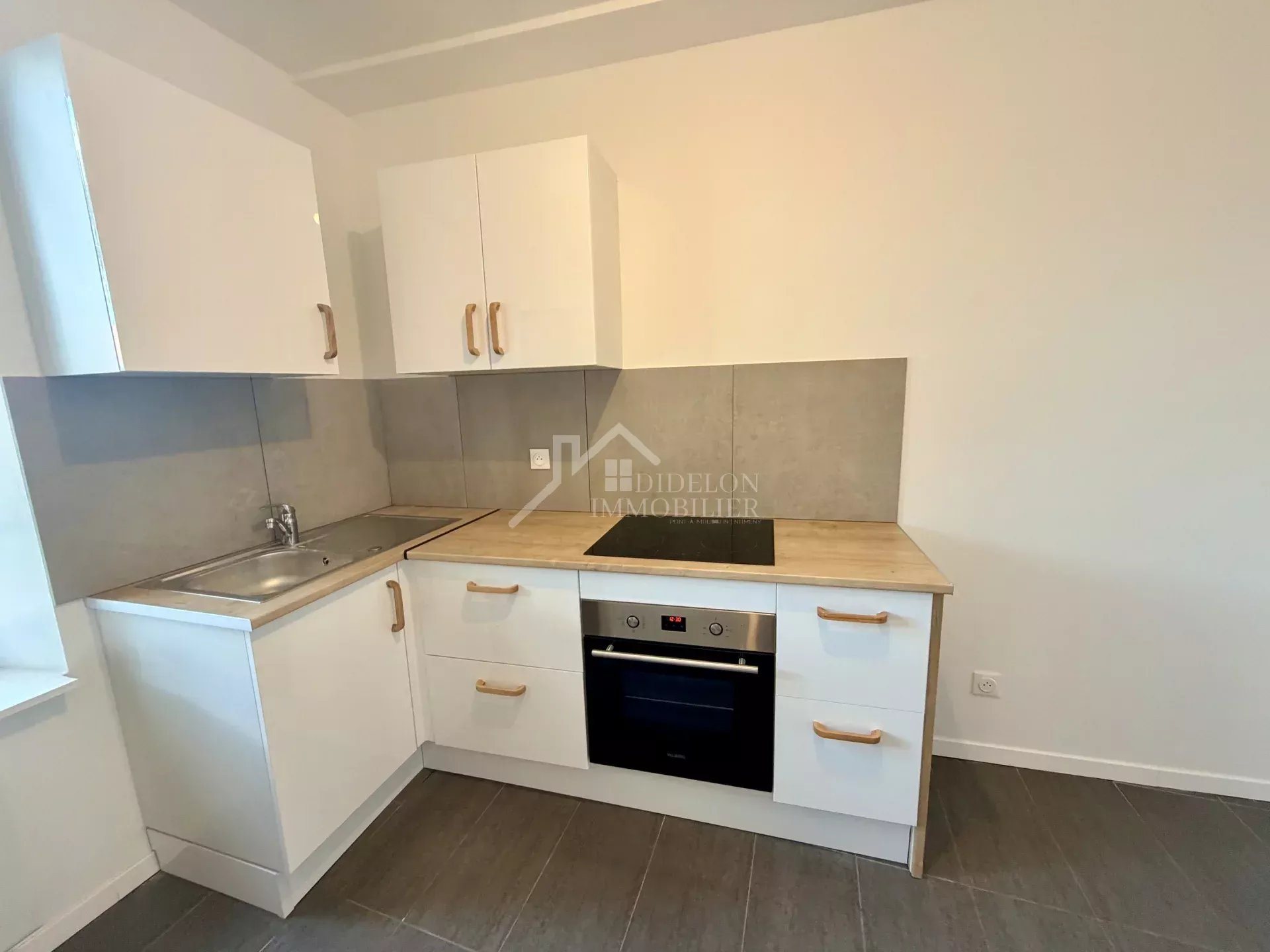Appartement à louer, 23m², Pont-à-Mousson