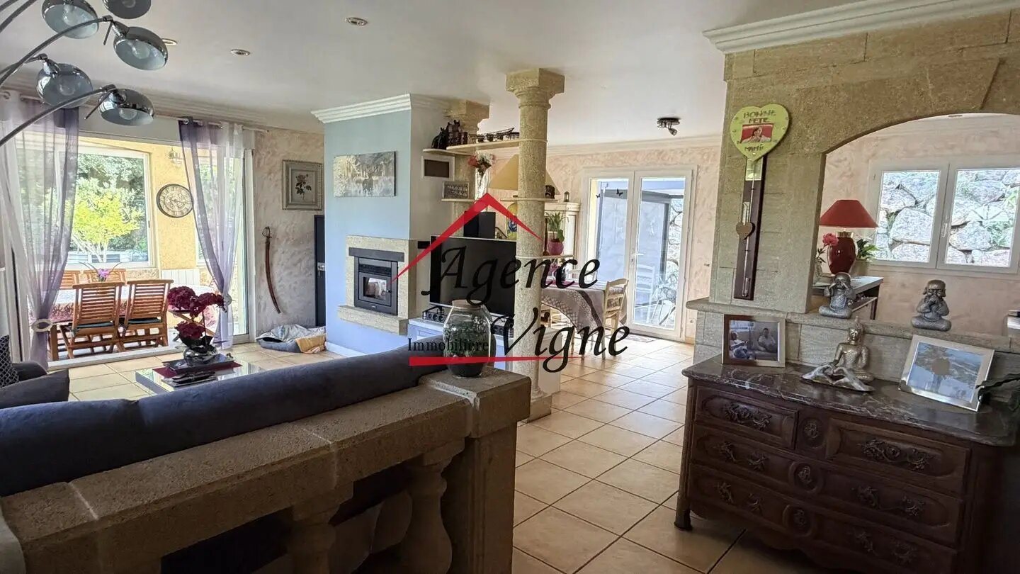 Maison à vendre, 150m², Robiac-Rochessadoule