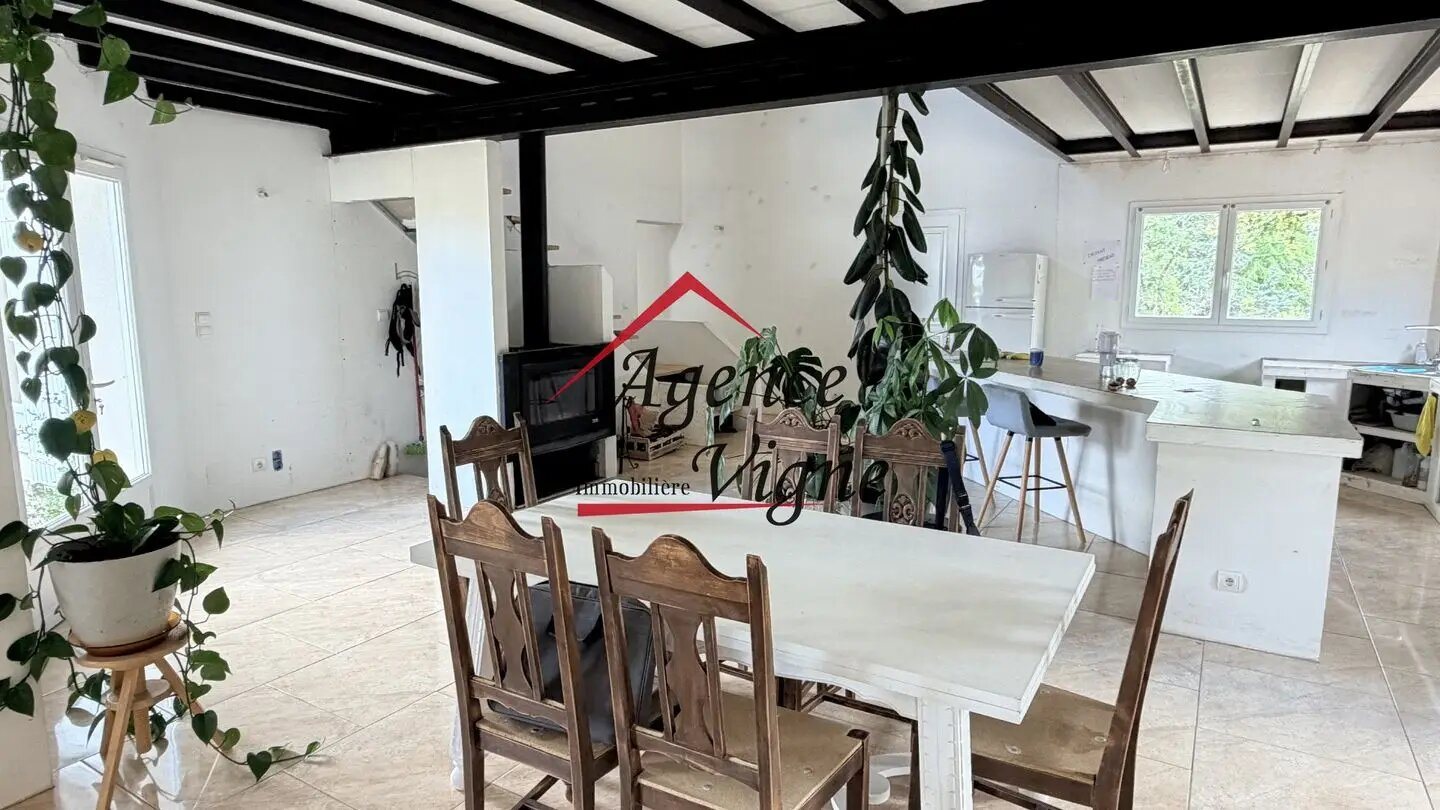 Maison à vendre, 166m², Saint-Florent-sur-Auzonnet