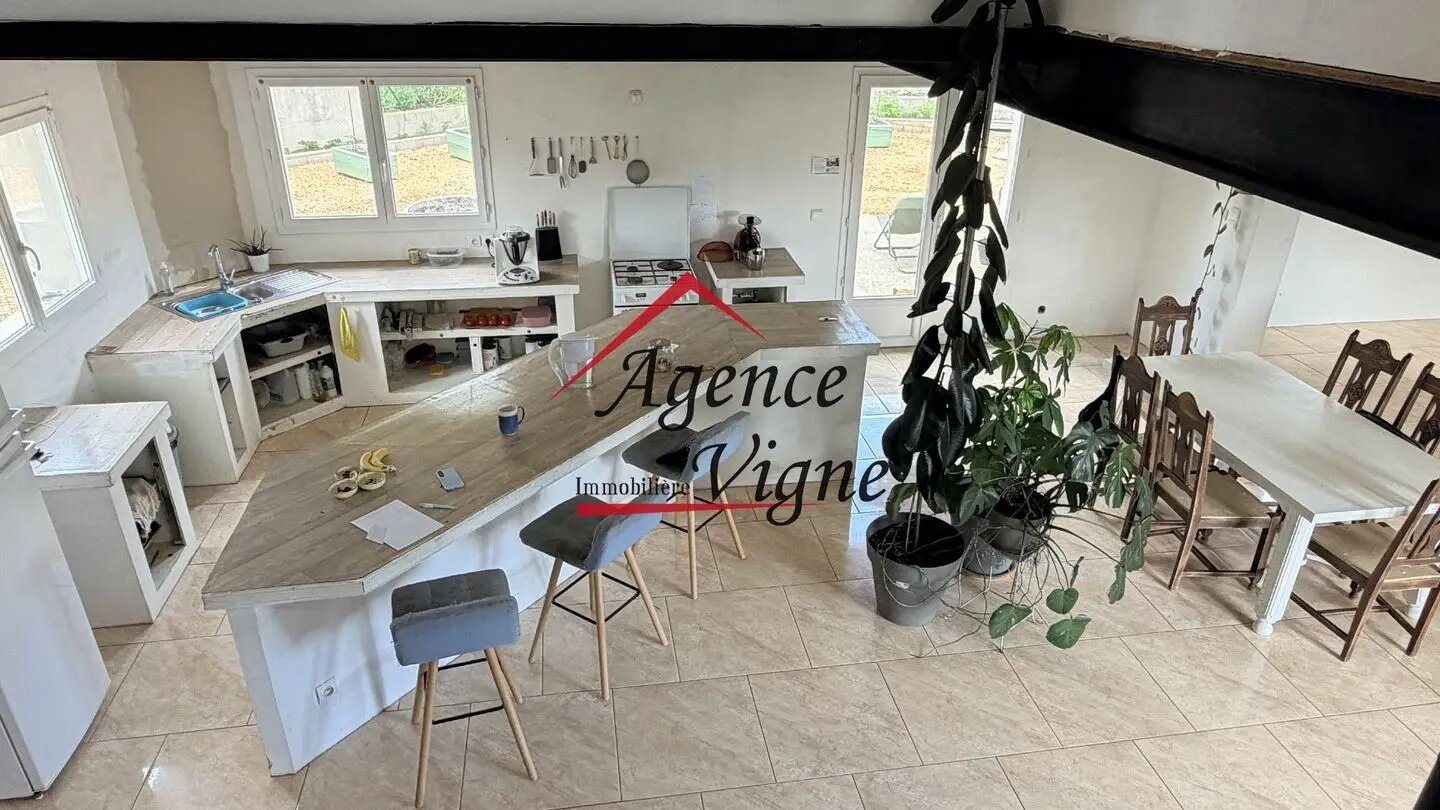 Maison à vendre, 166m², Saint-Florent-sur-Auzonnet