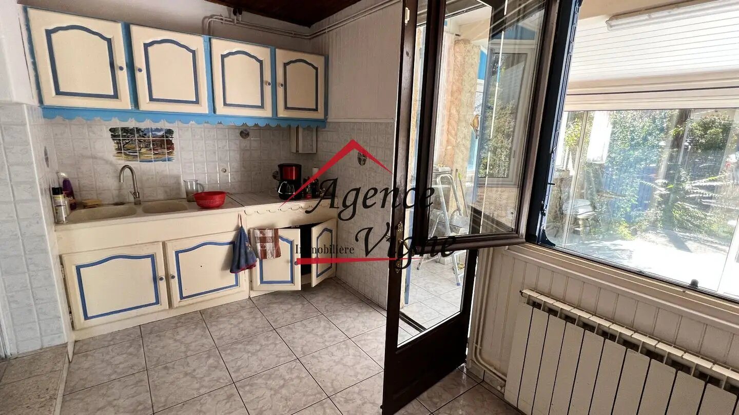 Maison à vendre, 95m², Saint-Florent-sur-Auzonnet