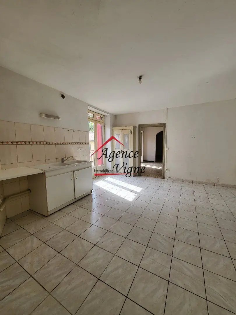 Appartement à vendre, 500m², Bessèges