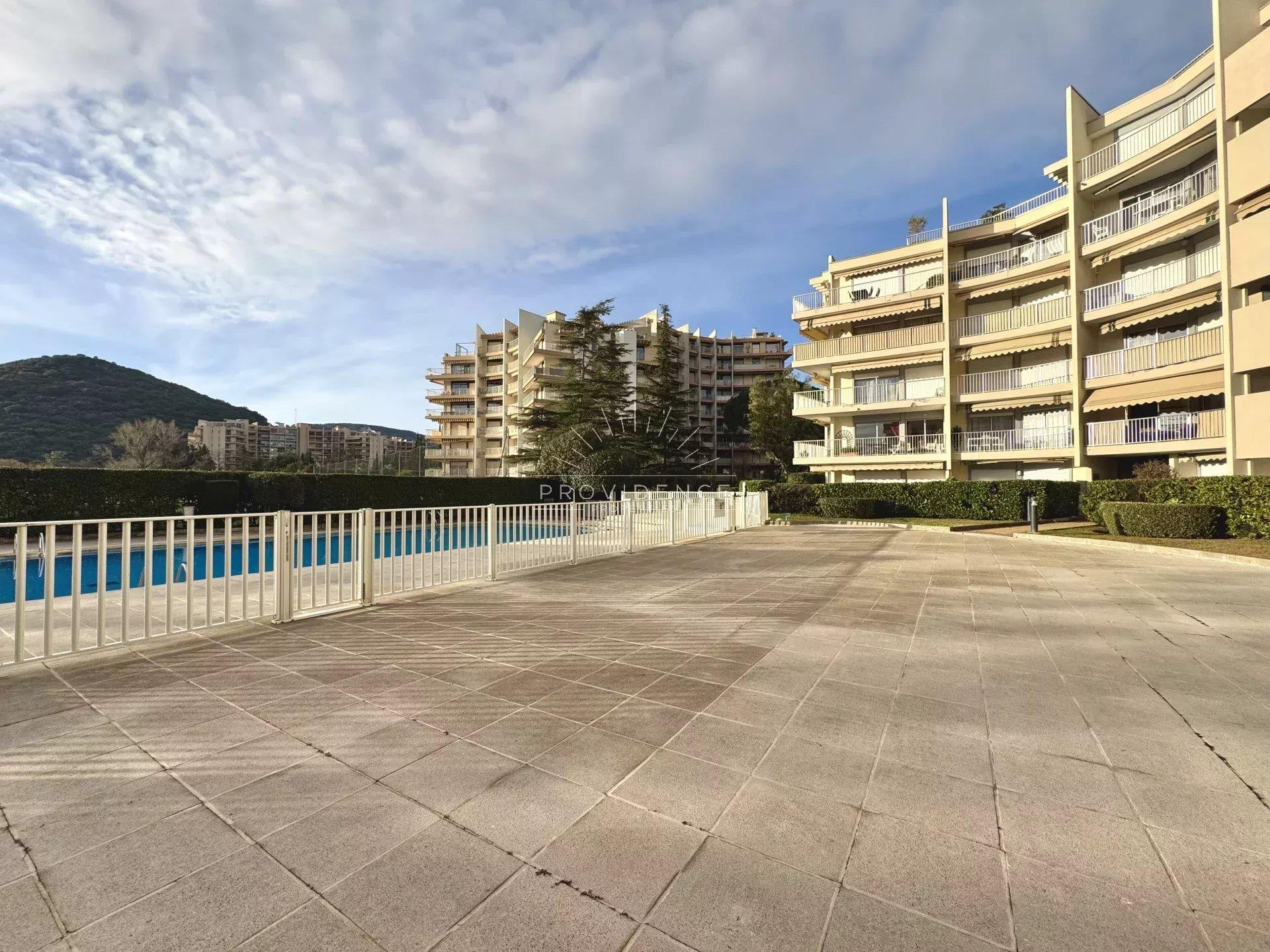Appartement à vendre, 26m², Mandelieu-la-Napoule