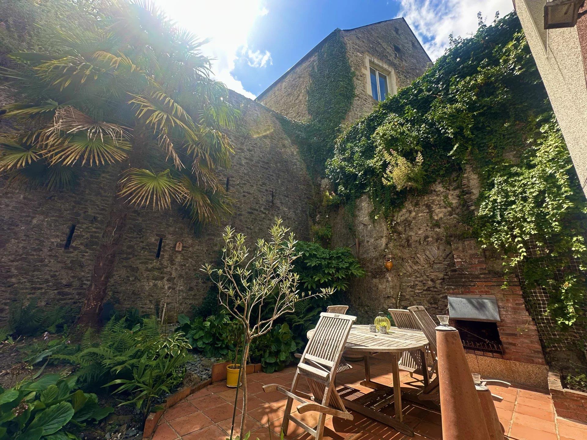 Maison à vendre, 6m², Laval