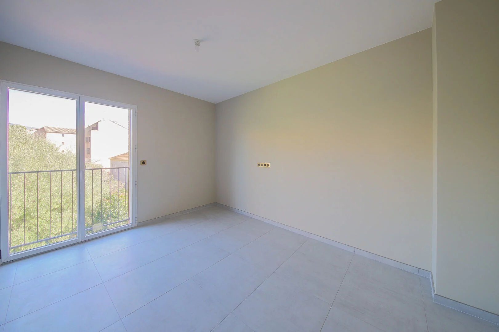 Appartement à vendre, 76m², Saint-Florent
