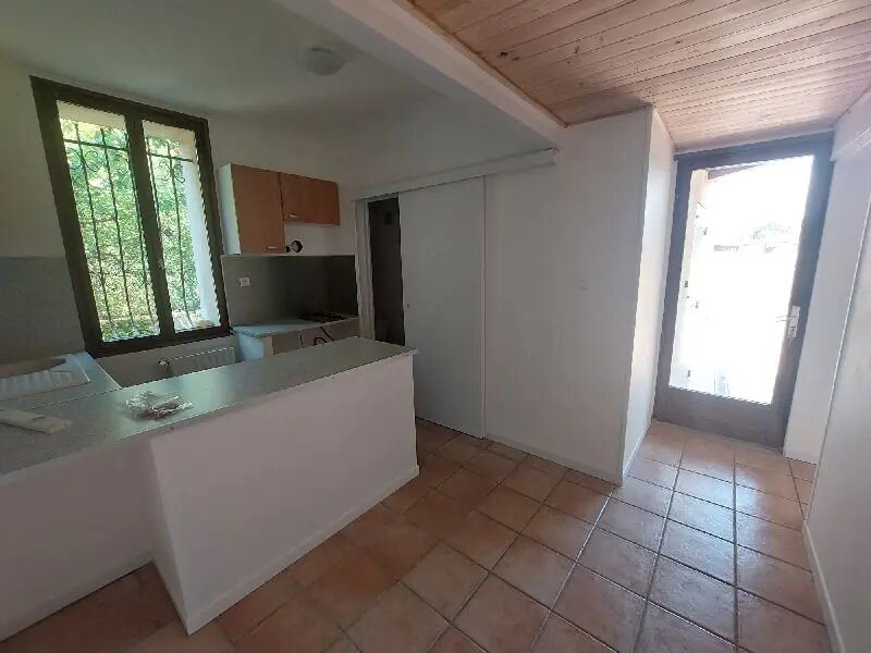 Appartement à louer, 28m², Carpentras