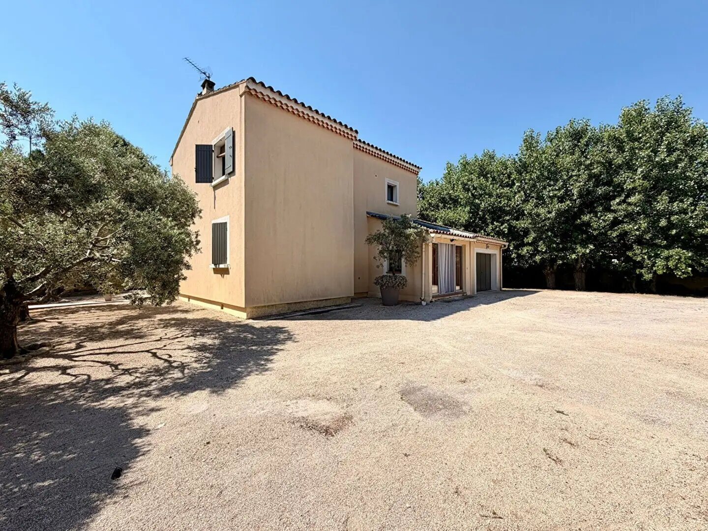 Maison à vendre, 172m², Morières-lès-Avignon