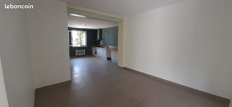 Maison à louer, 115m², Morières-lès-Avignon