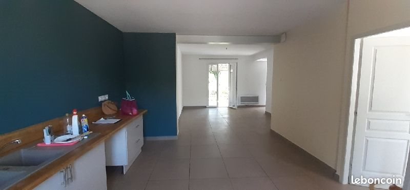 Maison à louer, 115m², Morières-lès-Avignon