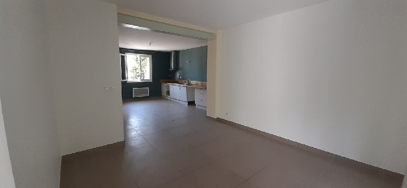 Maison à louer, 115m², Morières-lès-Avignon