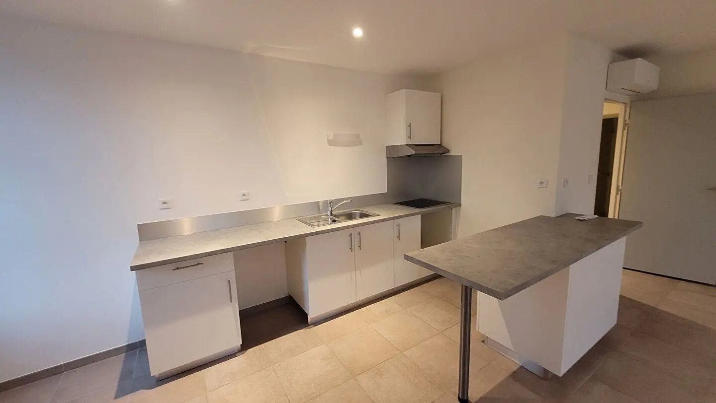 Appartement à louer, 76m², Entraigues-sur-la-Sorgue