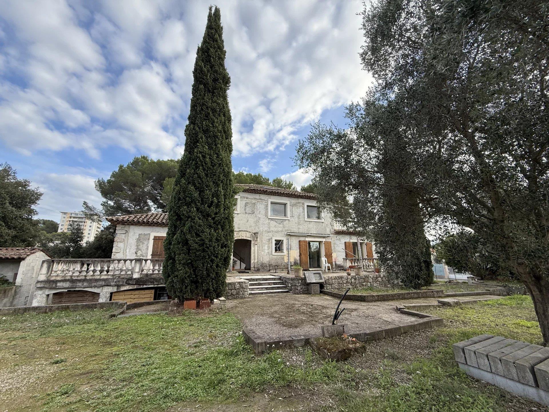 Maison à vendre, 400m², Mougins