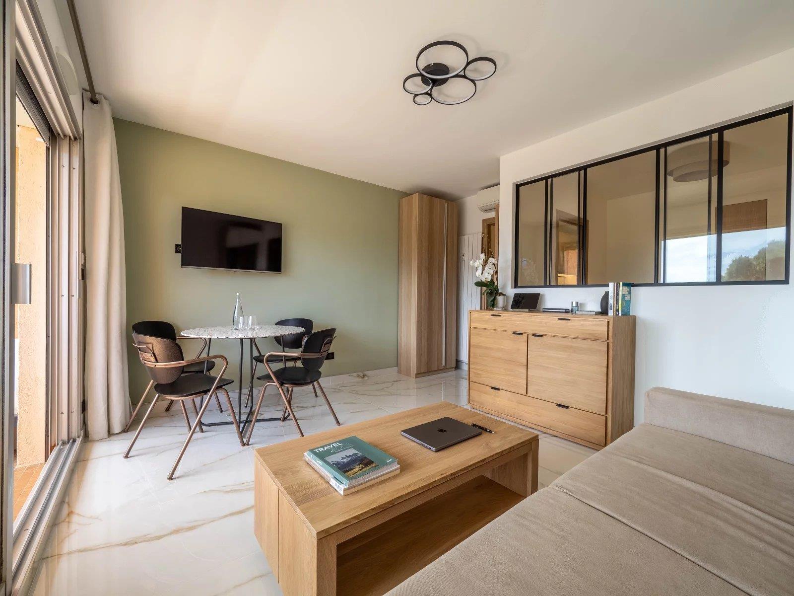 Appartement à vendre, 31m², Vallauris