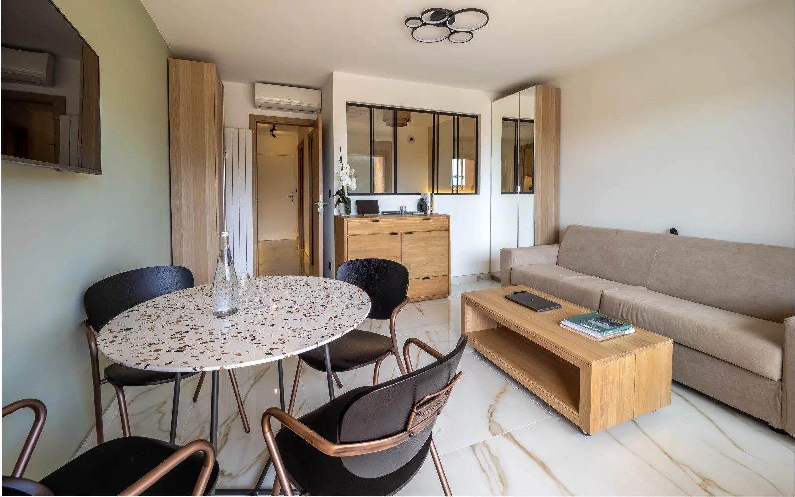Appartement à vendre, 31m², Vallauris