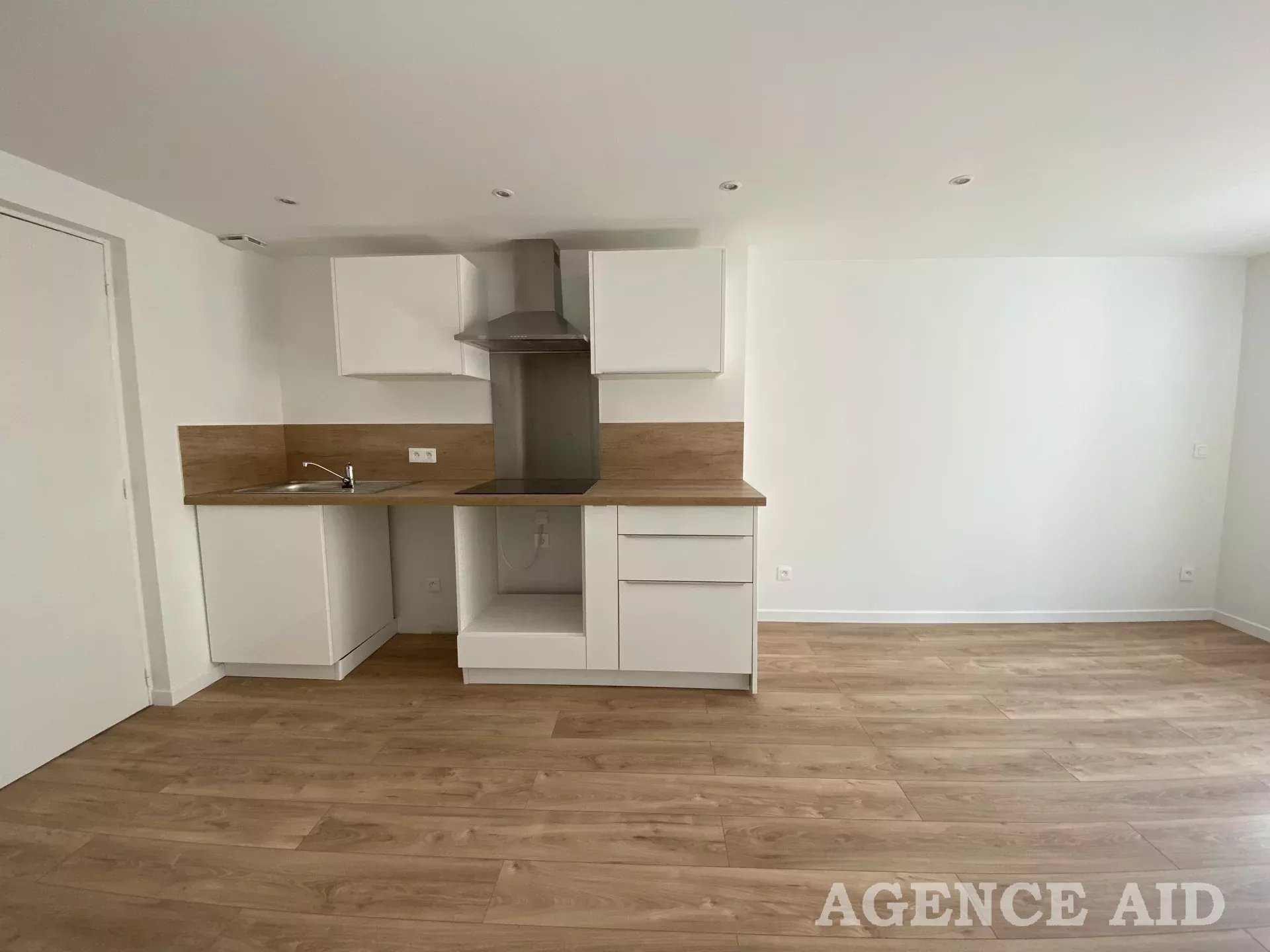 Appartement à louer, 23m², Signes
