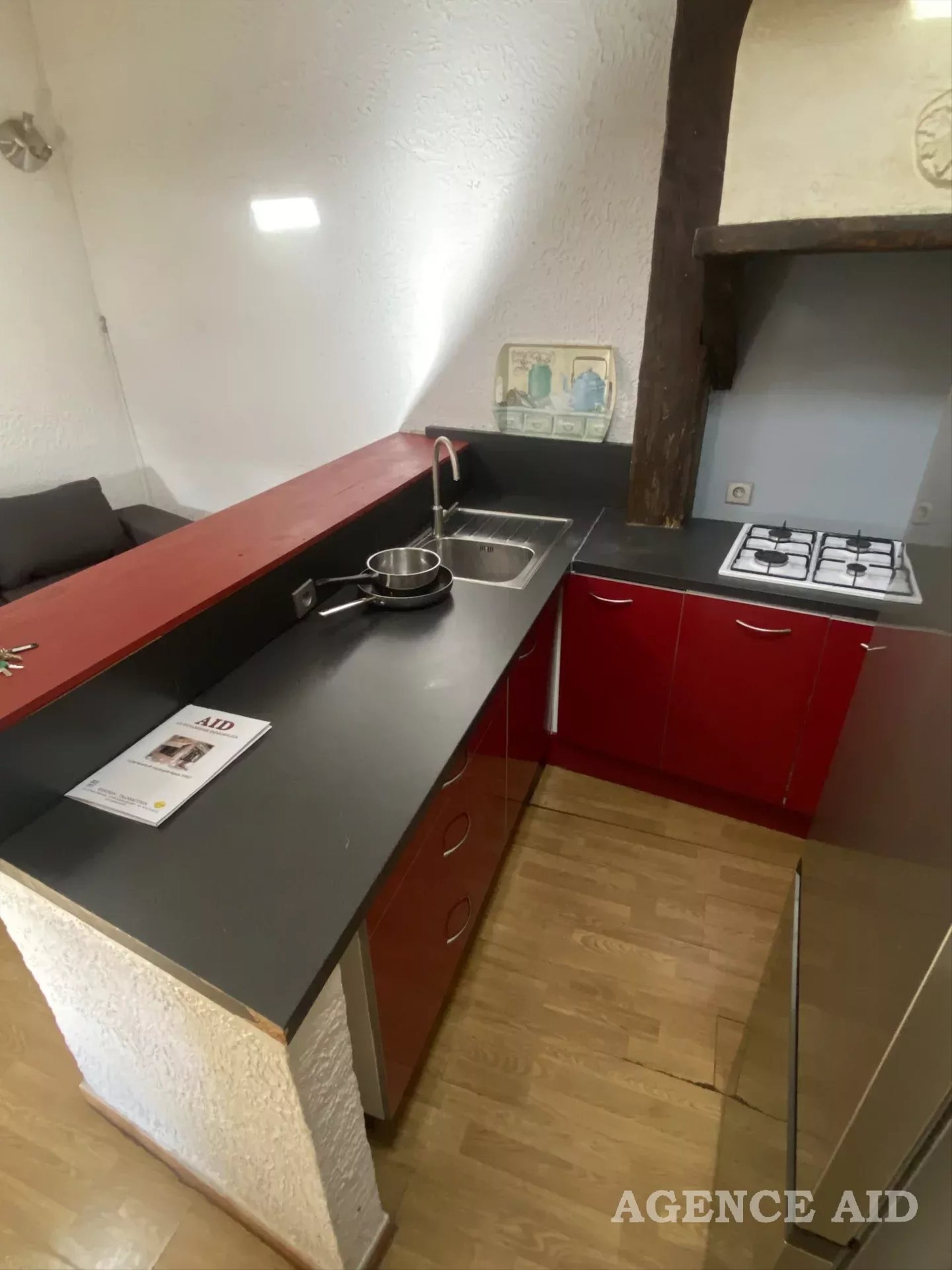 Appartement à louer, 43m², Cuges-les-Pins