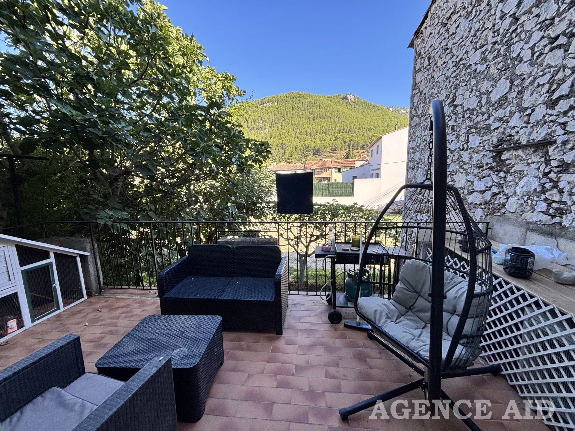 Appartement à louer, 69m², Cuges-les-Pins
