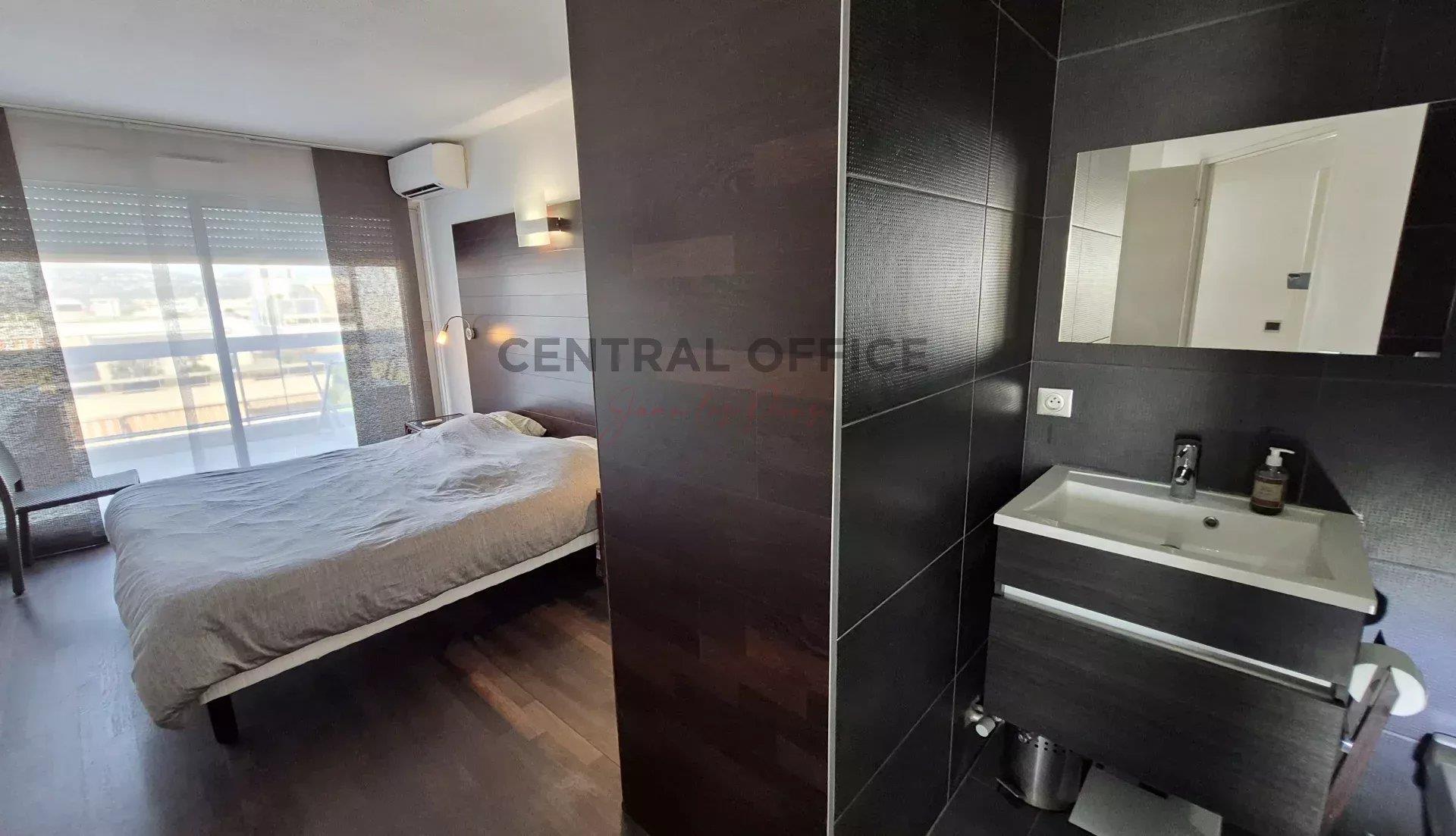 Appartement à vendre, 72m², Antibes