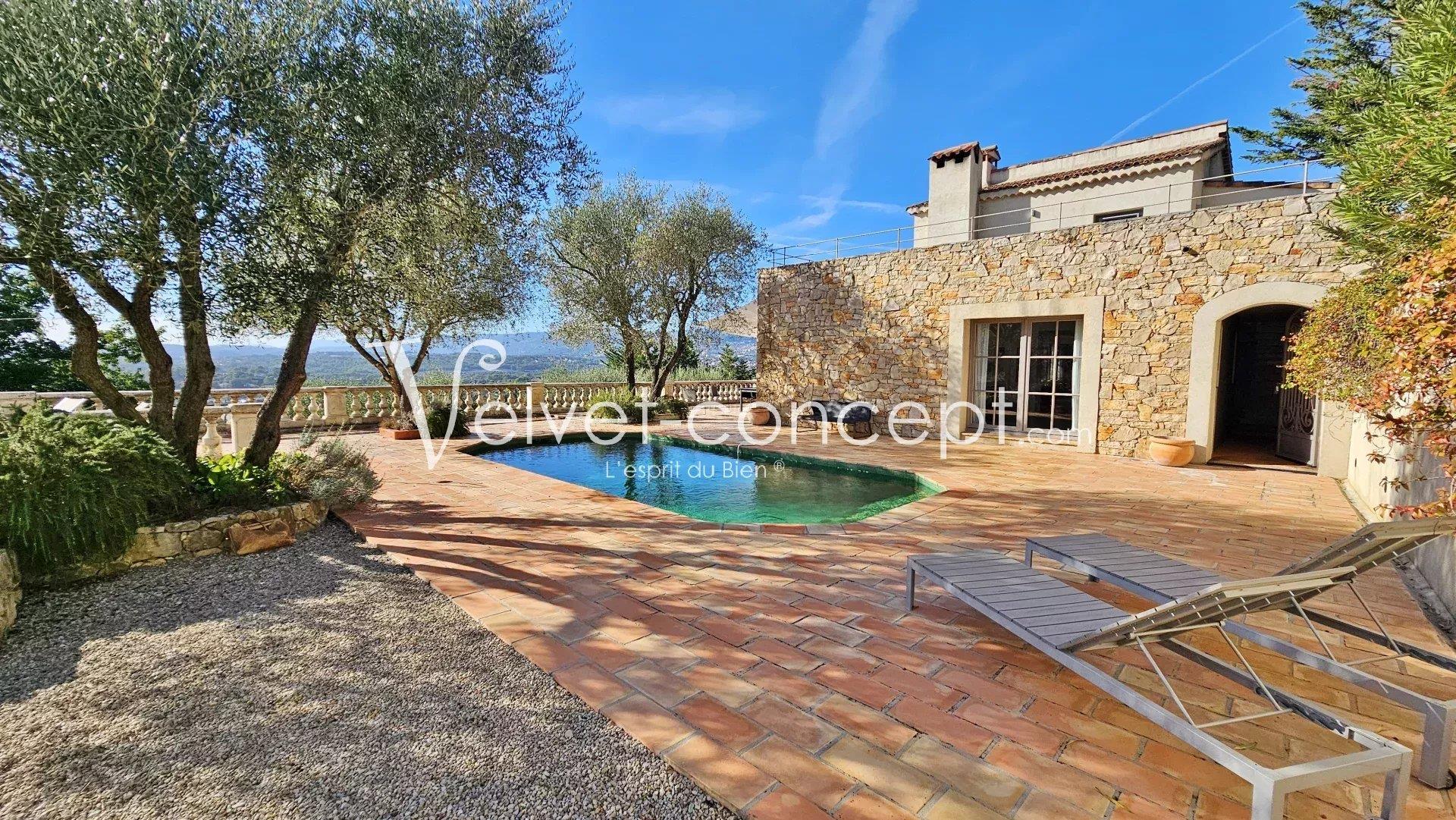 Maison à vendre, 208m², Mougins