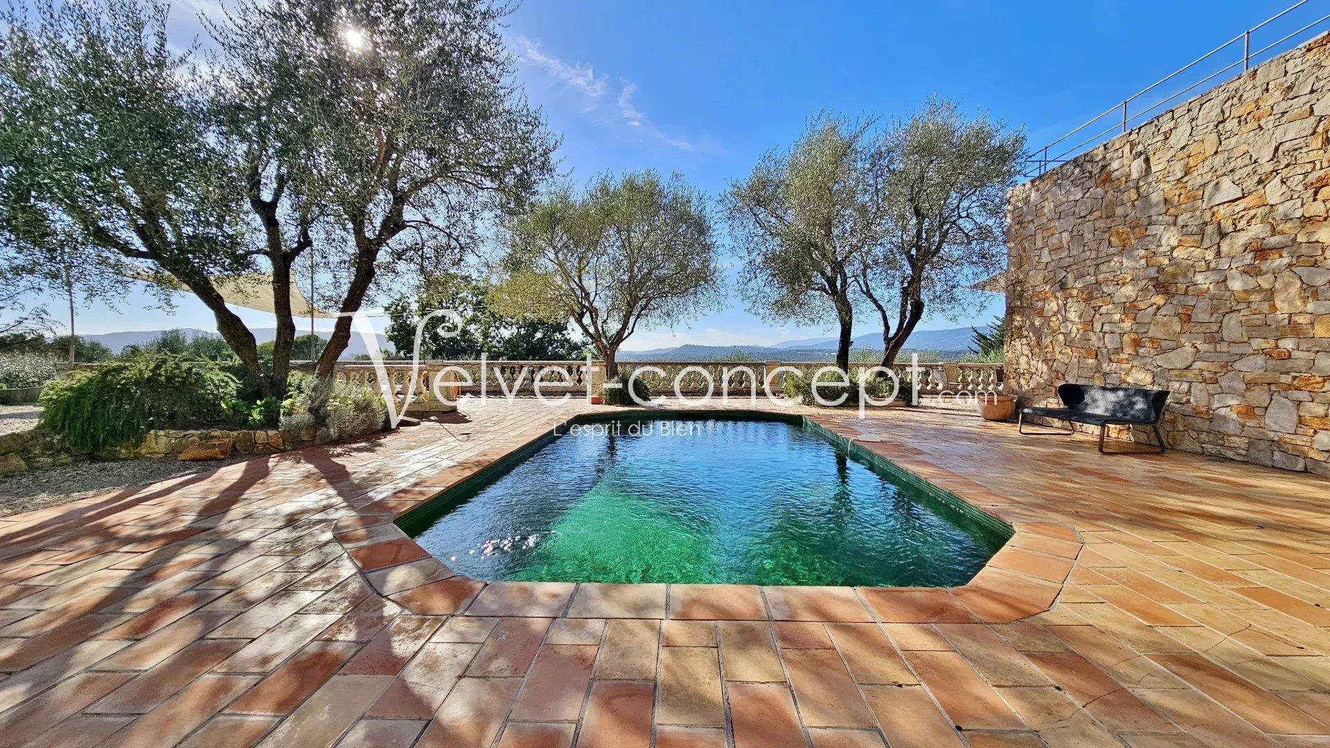 Maison à vendre, 208m², Mougins