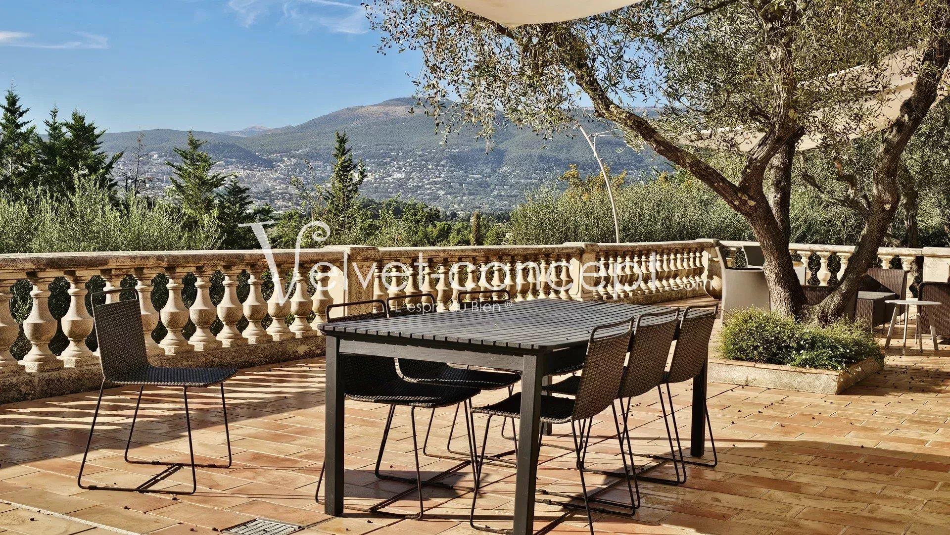 Maison à vendre, 208m², Mougins