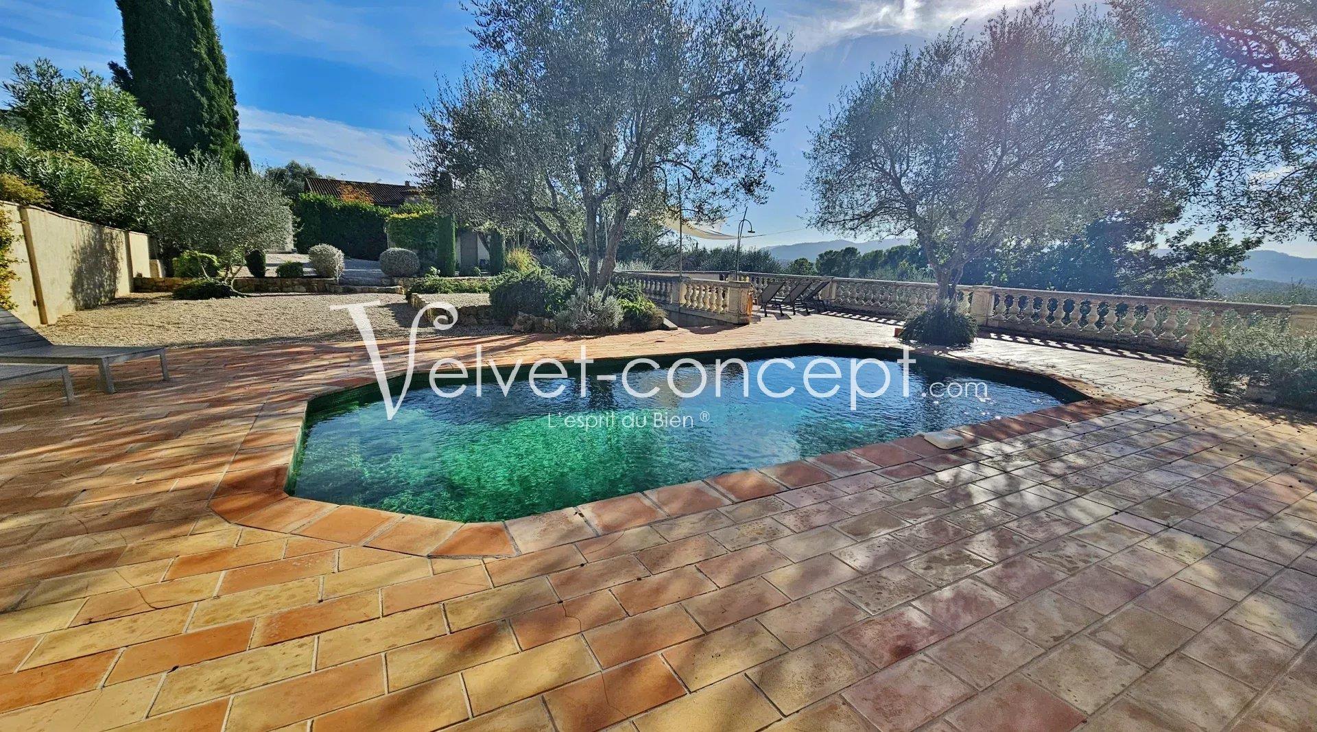 Maison à vendre, 208m², Mougins
