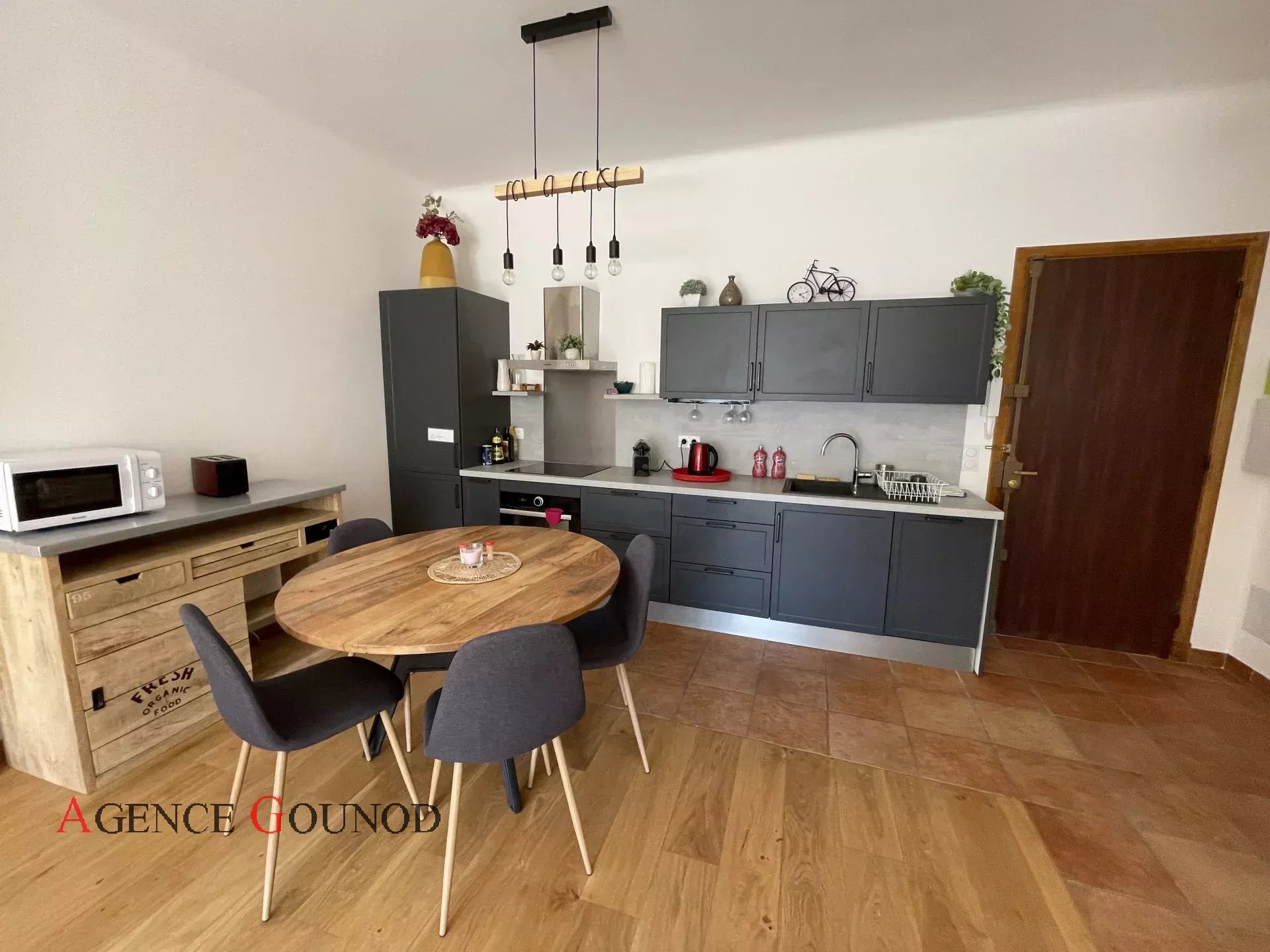 Appartement à louer, 51m², Nice