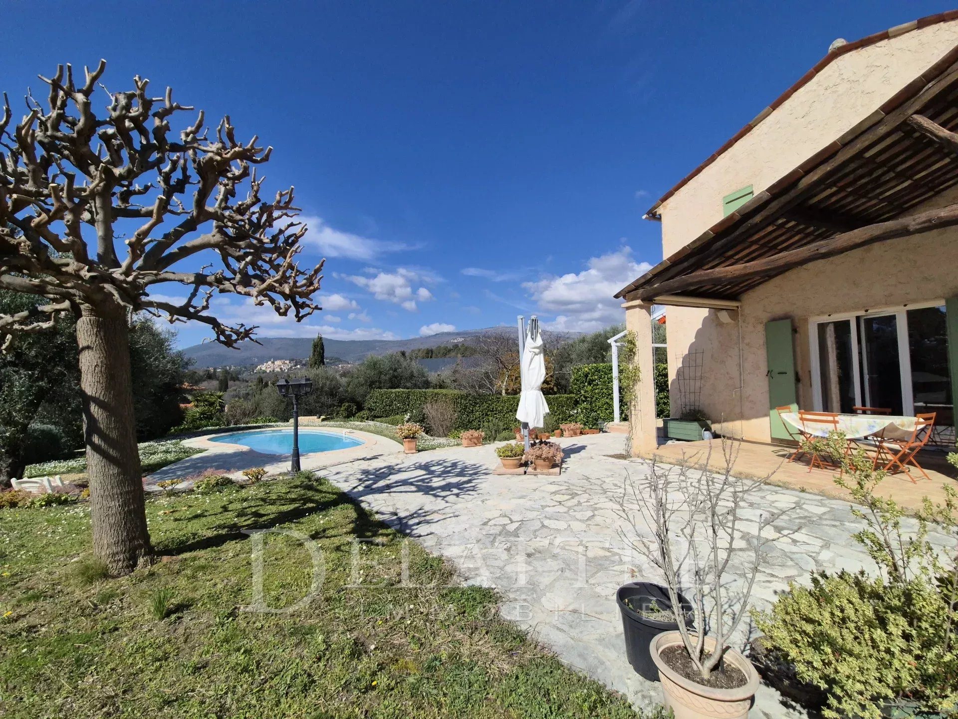 Maison à vendre, 125m², Opio