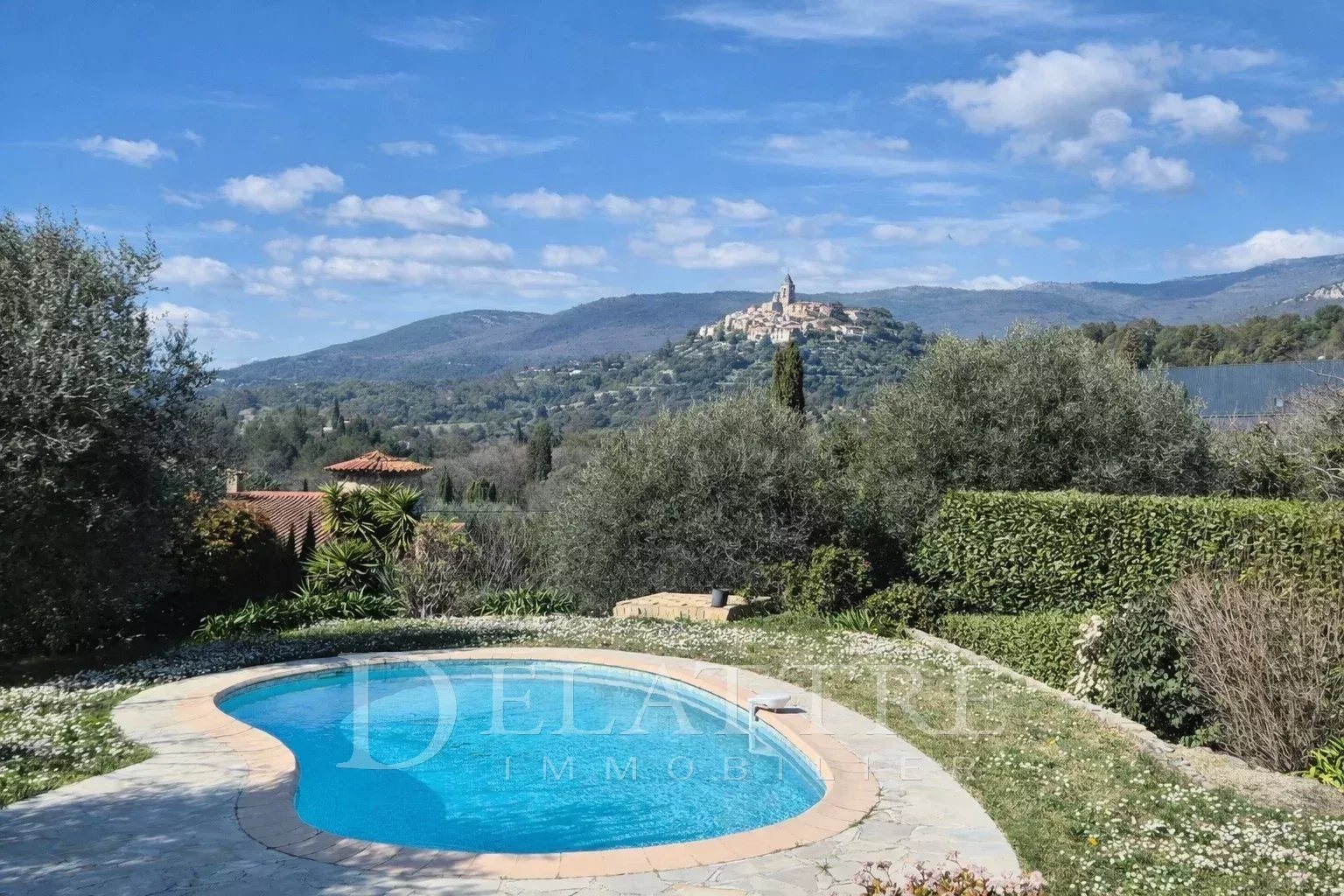 Maison à vendre, 125m², Opio