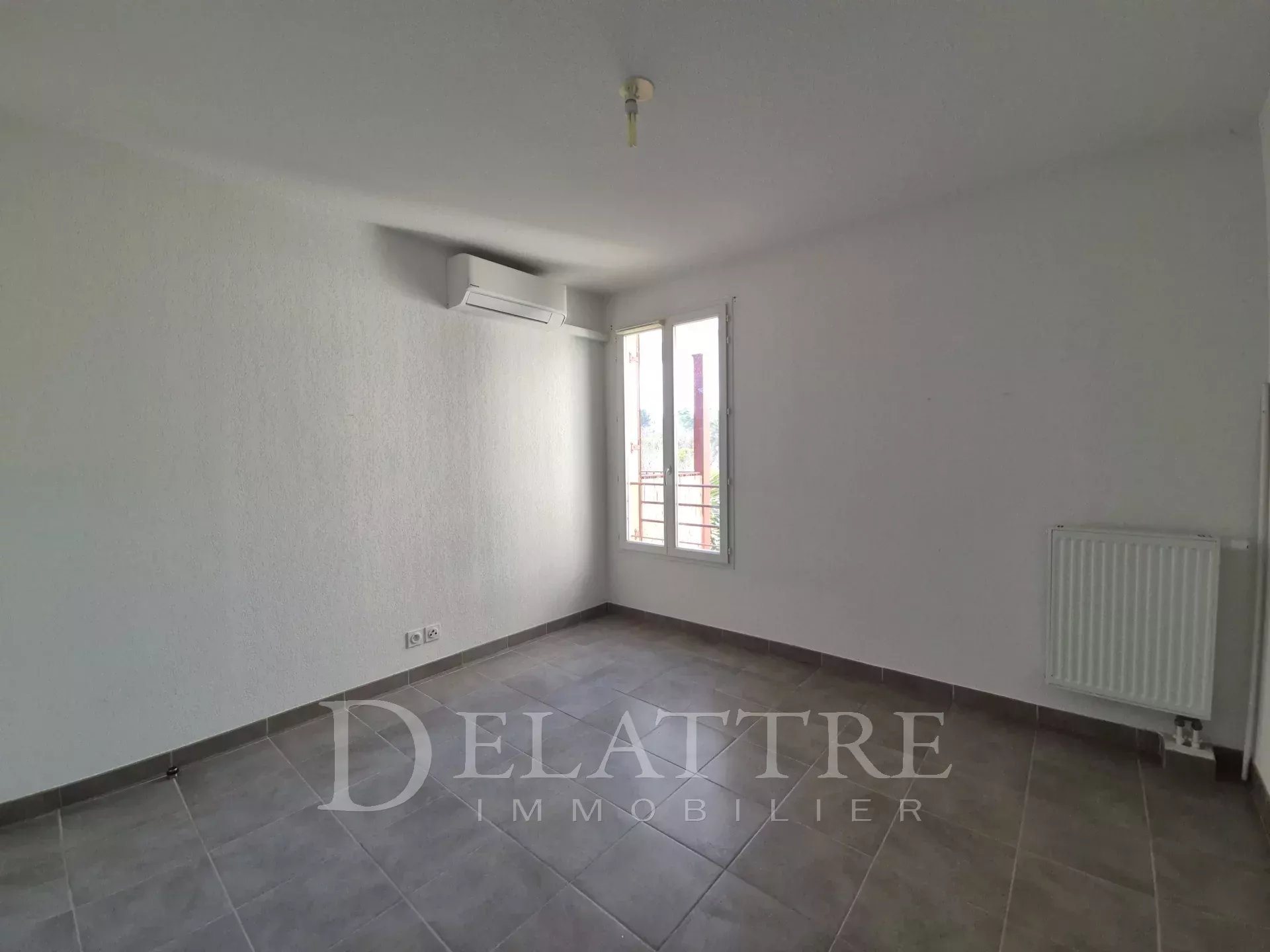 Appartement à vendre, 43m², Le Rouret