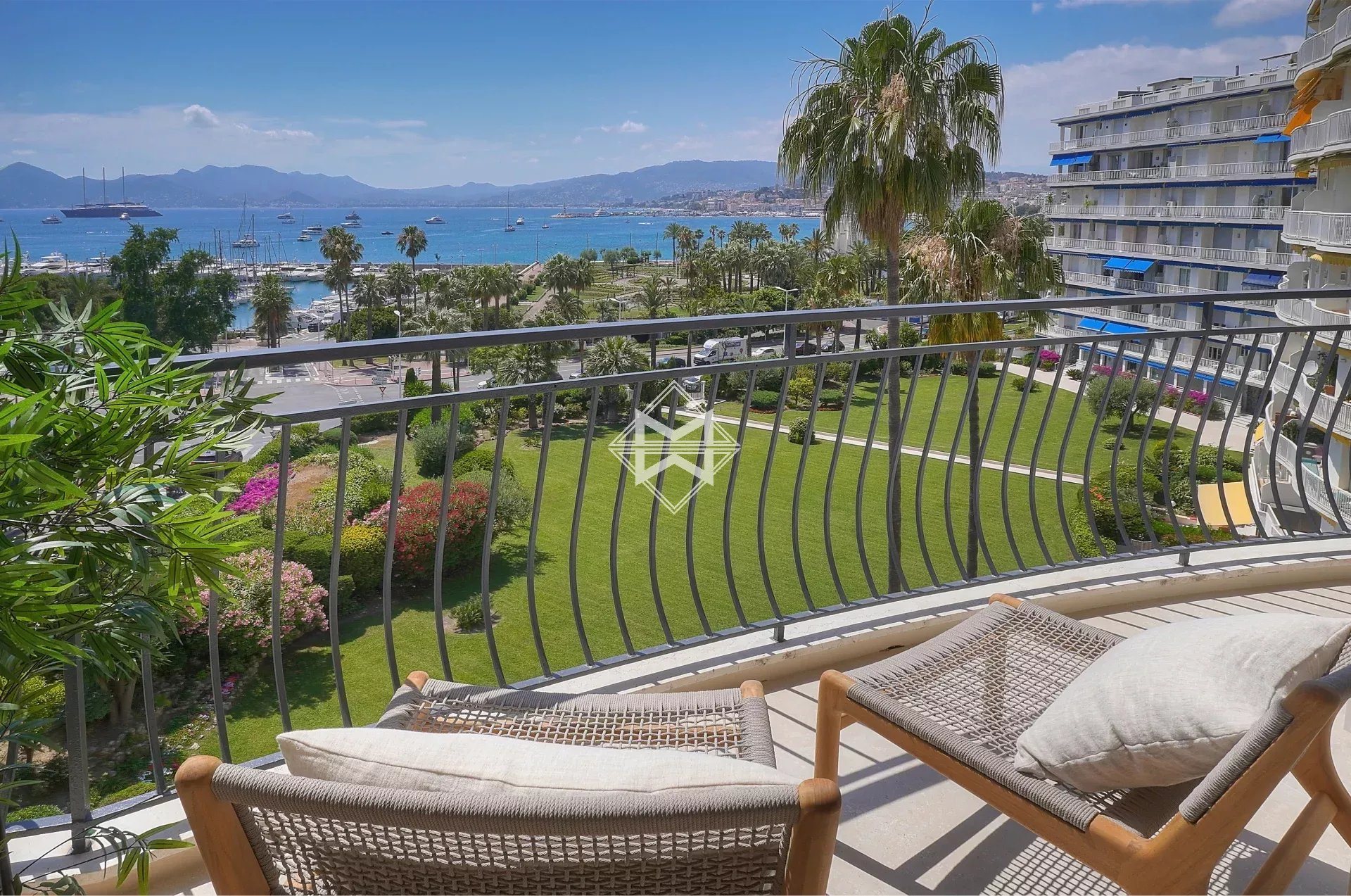 Appartament ta' 2 kamra, 80 m²