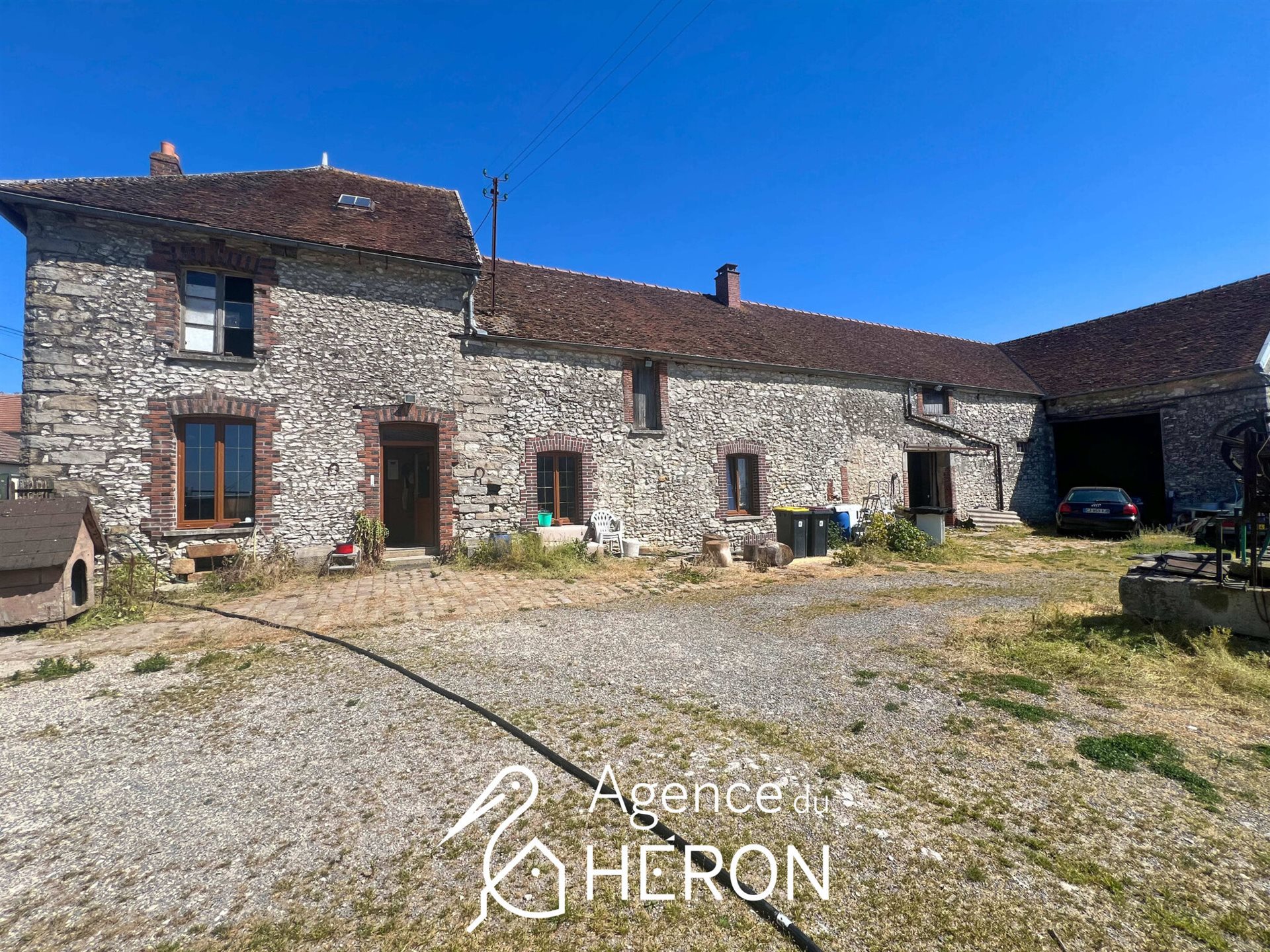 Maison à vendre, 216m², Saint-Hilliers