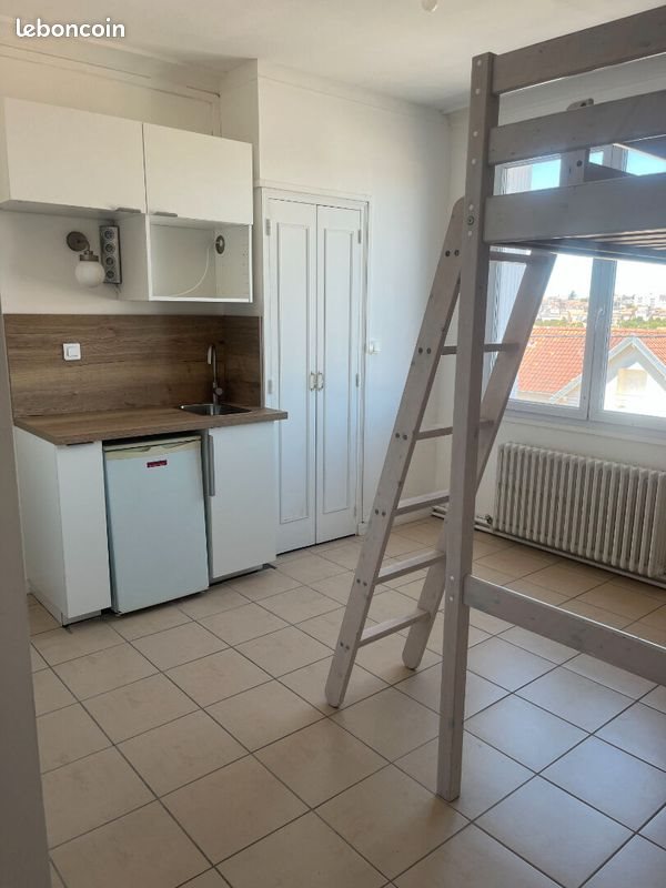 Appartement à louer, 16m², Poitiers