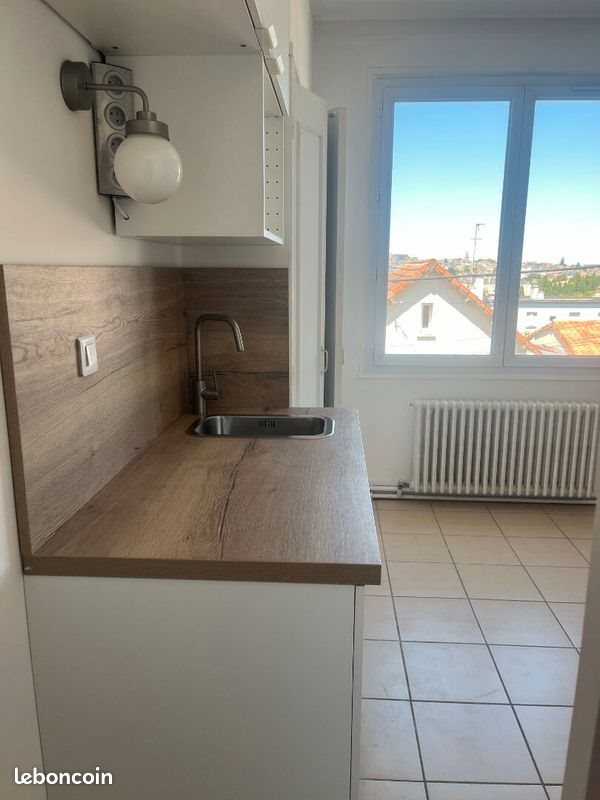 Appartement à louer, 16m², Poitiers