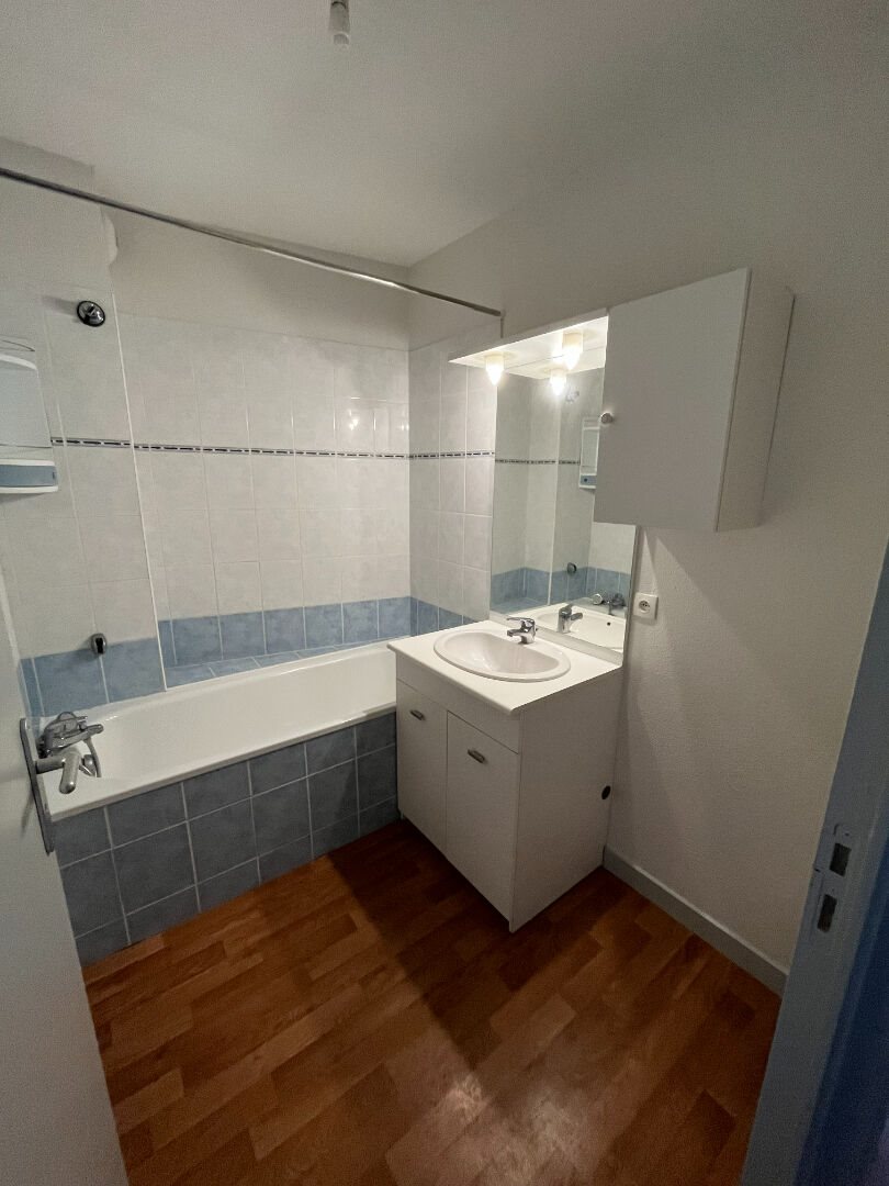 Appartement à louer, 43m², Buxerolles