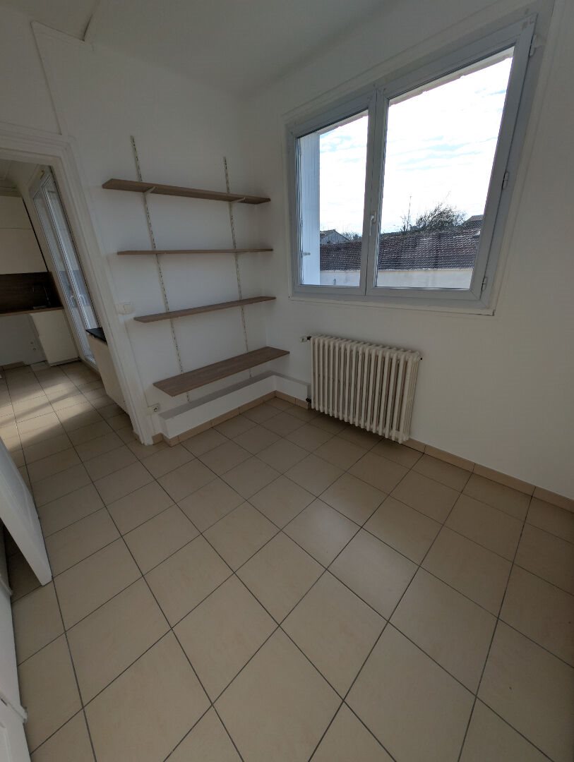 Appartement à louer, 26m², Poitiers