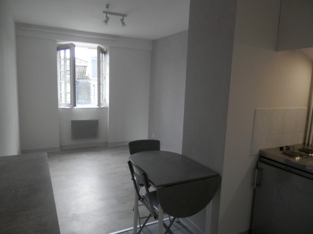 Appartement à louer, 18m², Poitiers