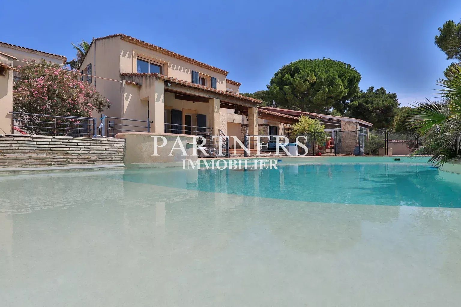 Maison à vendre, 220m², Marseille 15ème