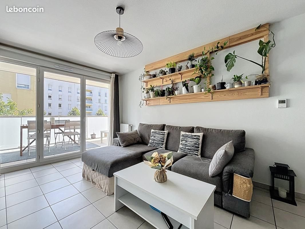 Appartement à vendre, 60m², Vénissieux