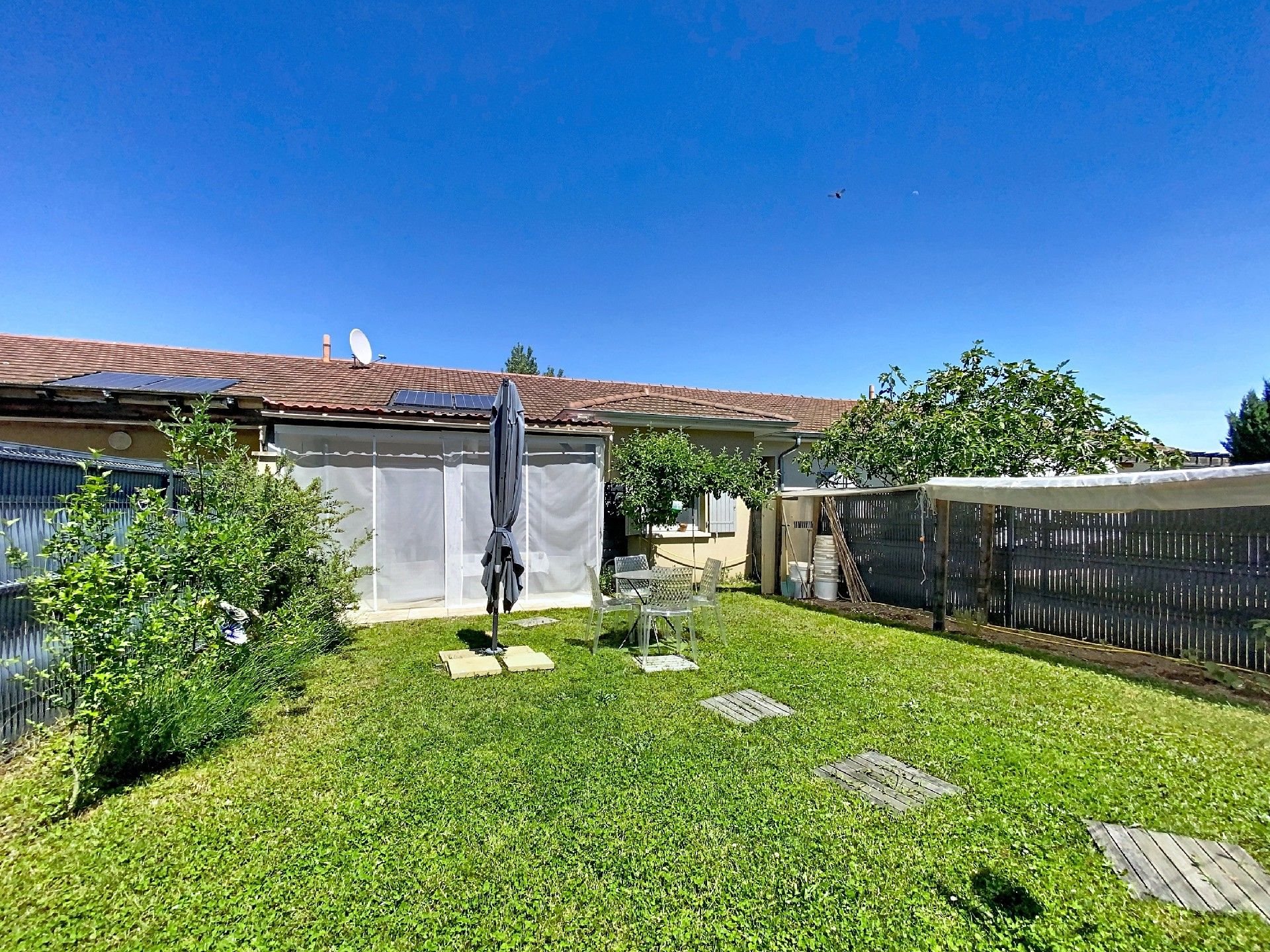 Maison à vendre, 97m², Pont-Evêque