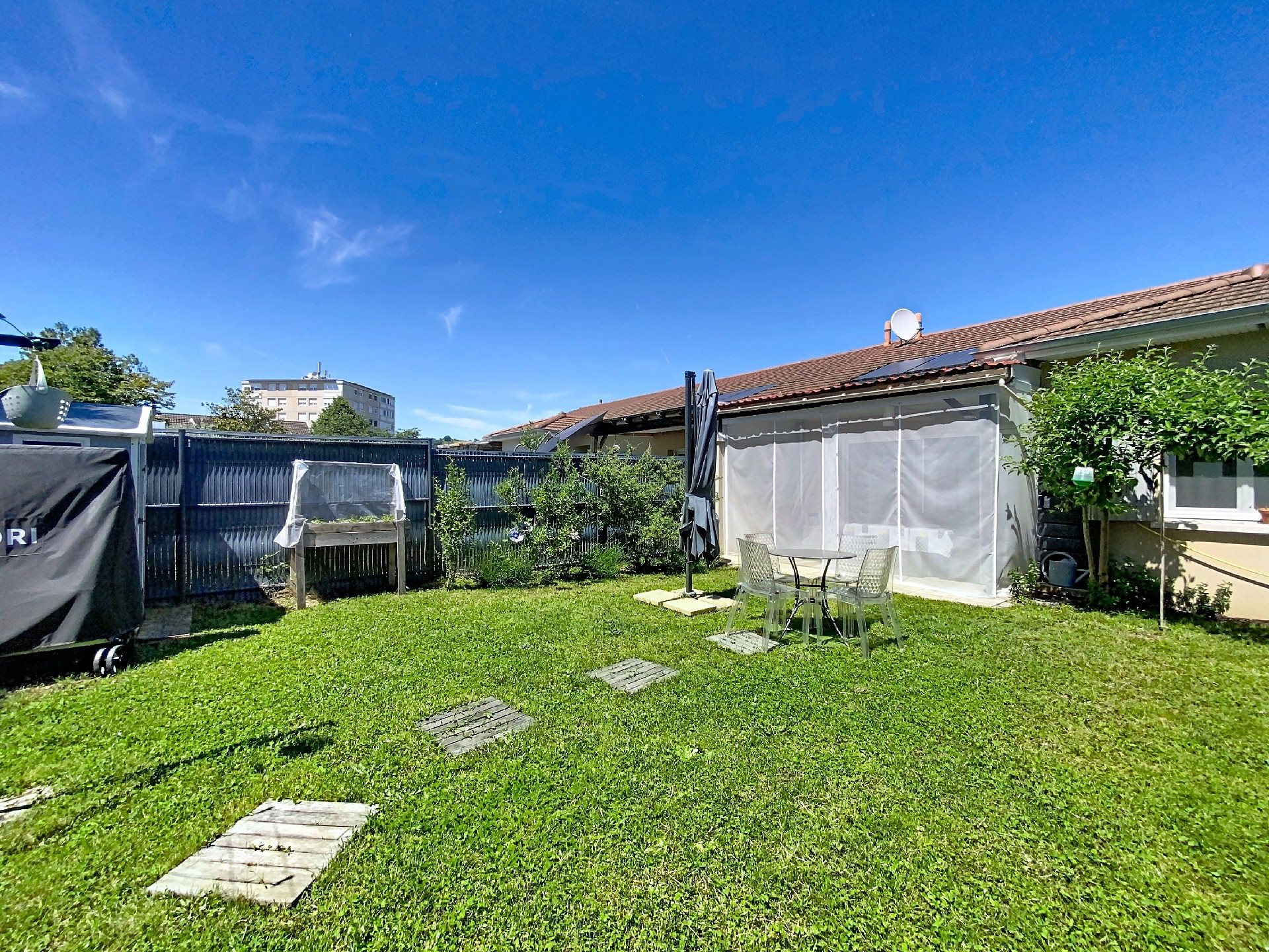 Appartement à vendre, 97m², Pont-Evêque